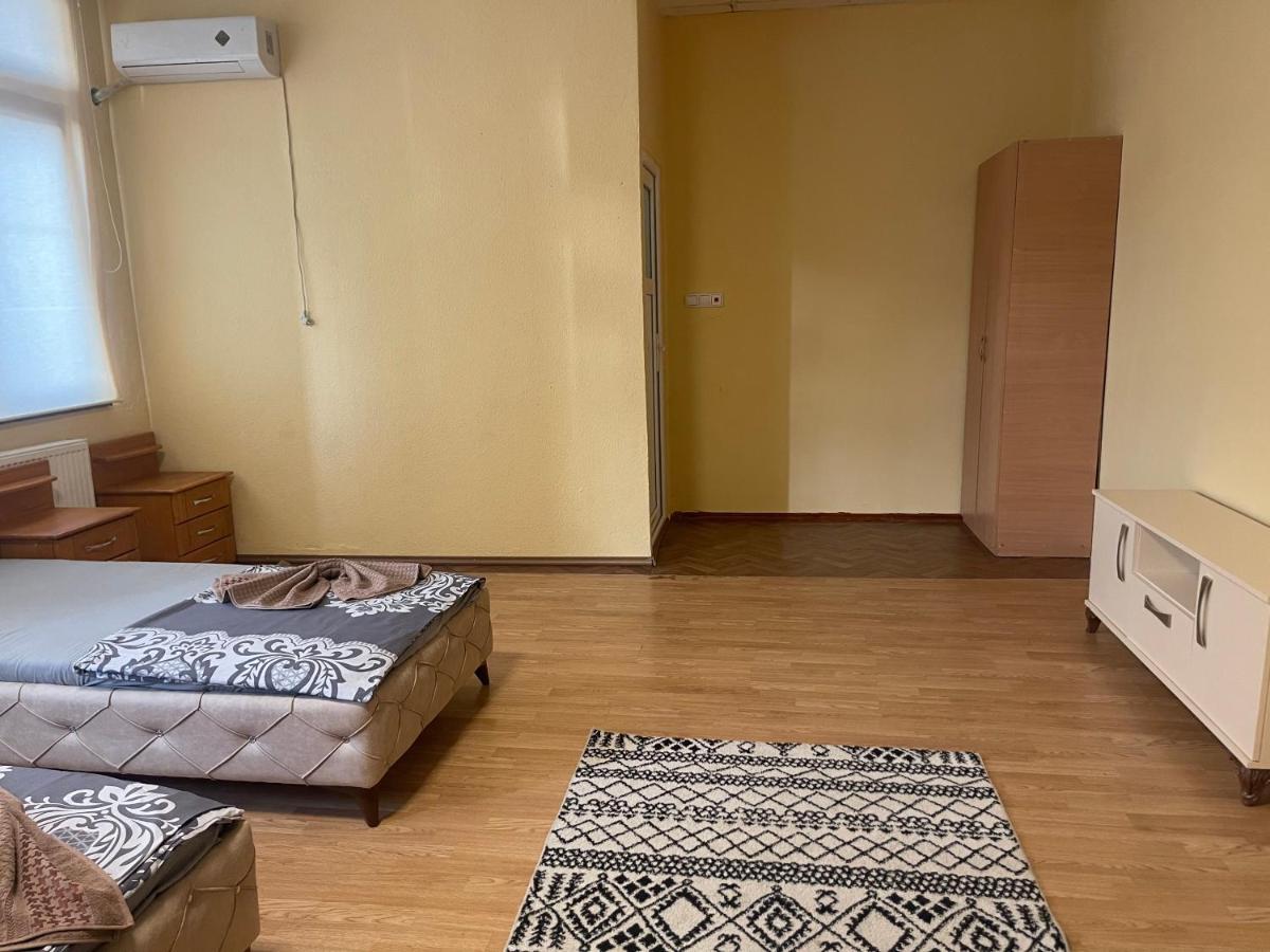 Ela Hostel Prizren Exterior photo